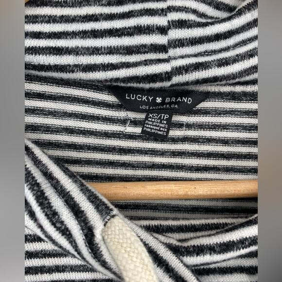 Lucky Brand Women’s Top Cowl Neck Stripes Oversized Classic Drawstring XS - Picture 3 of 8